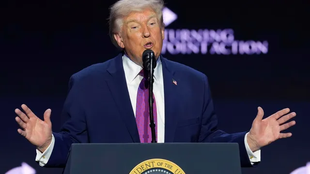 Trump predicts a new dawn for Cuba amid economic pressure