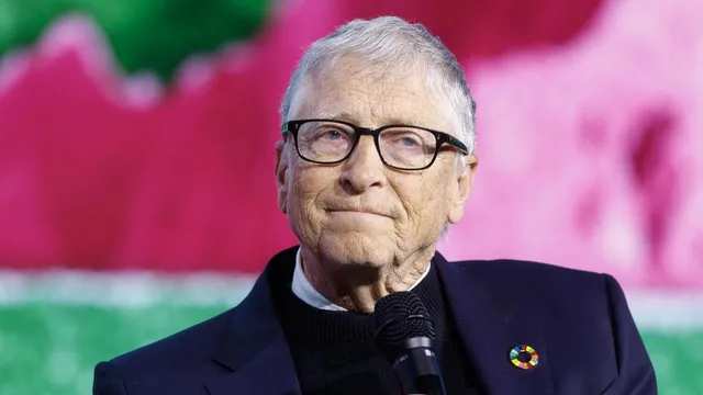 Bill Gates urges US government to regulate artificial intelligence development