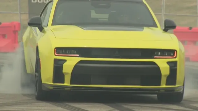 Dodge unveils powerful new Super Bee at Roadkill Nights