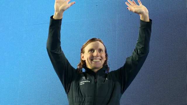 Lani Pallister ends Katie Ledecky's 14-year international 800m freestyle reign
