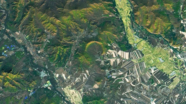 Scientists find the world's youngest impact crater in China