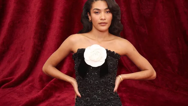 Olivia Dean wins Grammy for best new artist