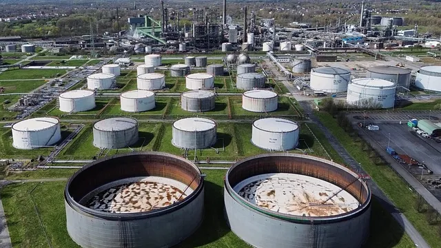 Oil prices drop below $80 as Strait of Hormuz closure ends