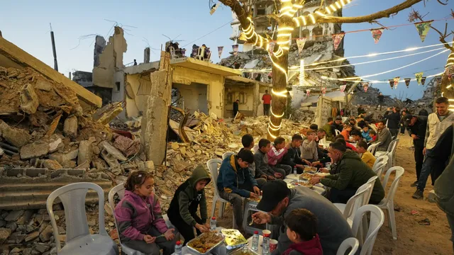 Gaza faces soaring prices and extreme unemployment amid ongoing conflict