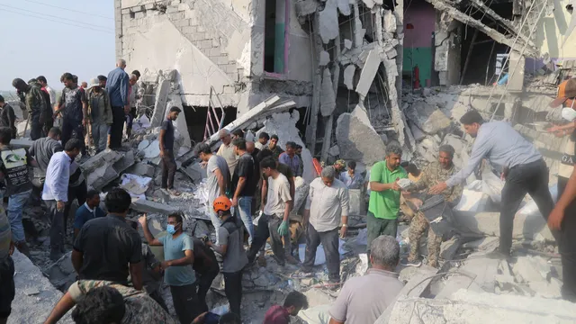 U.S. denies targeting school as Iranian casualties rise