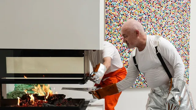 NFT market crashes dramatically, leaving many investors in despair