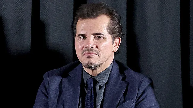 John Leguizamo rejects supporters of ICE and calls for boycotts