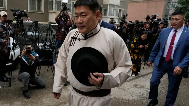 Protests erupt in Mongolia over prime minister's corruption allegations