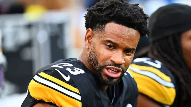 Steelers release Darius Slay ahead of crucial Ravens matchup