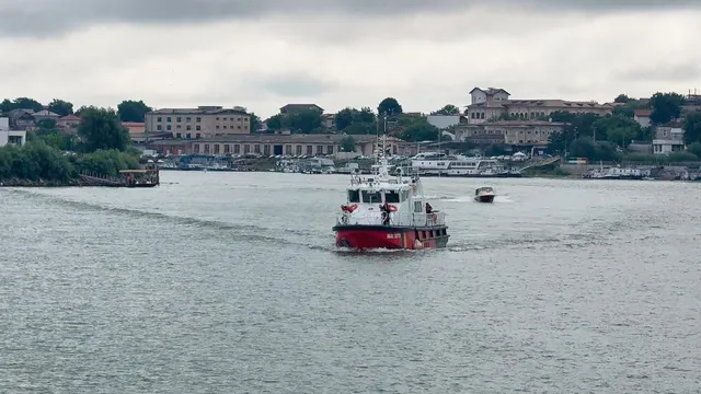 Sailor dies after tanker fire off Romania