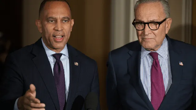 Democrats face midterm challenges despite slight lead in polls
