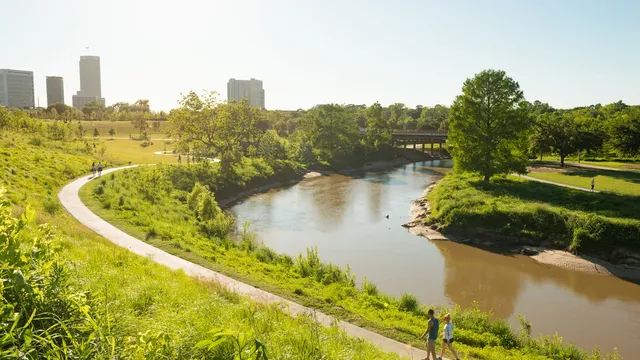 Officials deny serial killer rumors as more bodies are found in Houston bayous