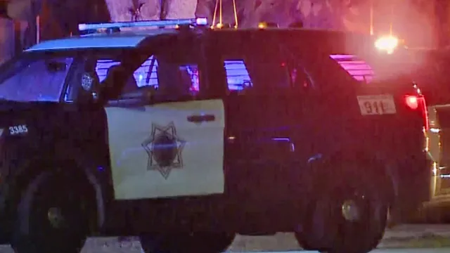 Motorcyclist dies after crashing into light pole in San Jose