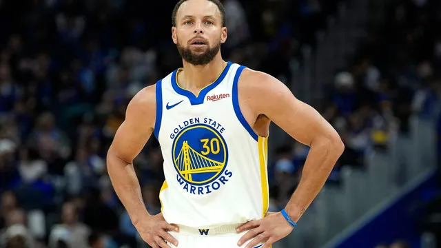 Steph Curry surpasses Kevin Garnett in all-time scoring