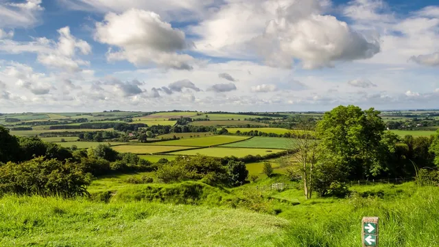 Lincolnshire gas field discovery sparks debates over fracking and energy independence