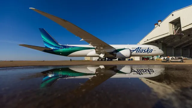 Alaska Airlines shows renewed faith in Boeing after safety incident