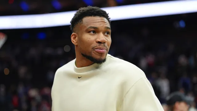 Golden State Warriors lag in pursuit of Giannis Antetokounmpo