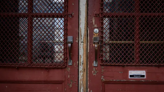 Milwaukee battles rising lead levels in schools as parents demand action