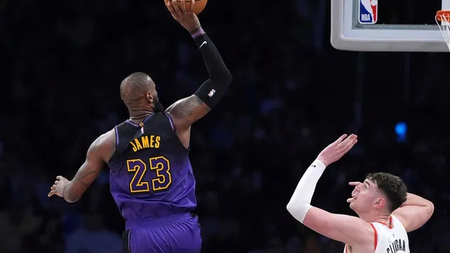 LeBron James surpasses Michael Jordan's record for 30-point games