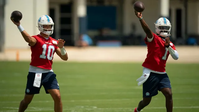 Mitchell Trubisky embraces mentorship role with Titans' Cam Ward