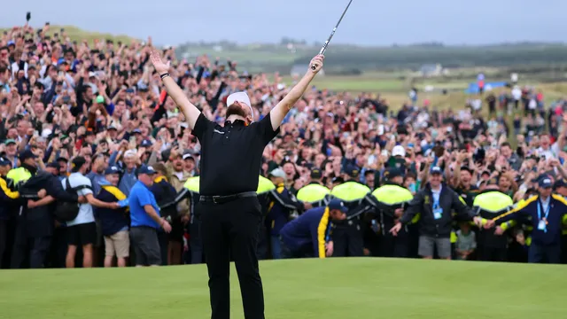 Shane Lowry wins Irish Open by record 11 shots at Doonbeg