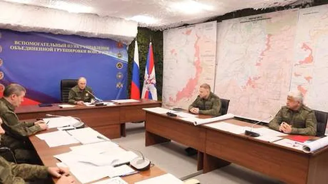 Explosions in Kiev kill five amid ongoing conflict