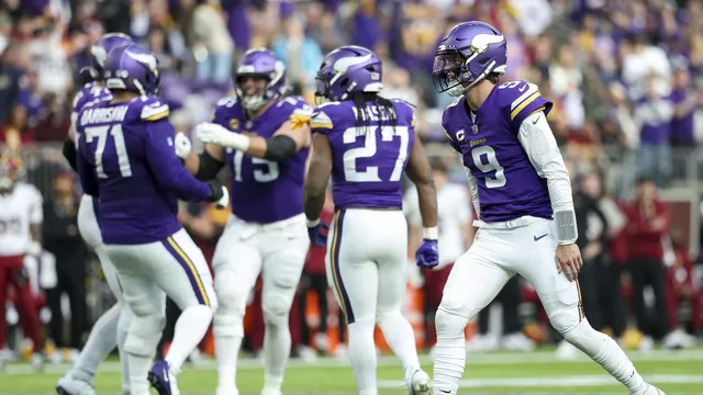 Vikings snap losing streak with dominating win against the Commanders
