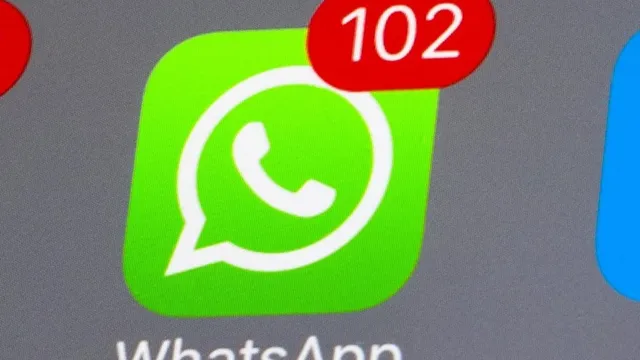 Meta rolls out AI feature that summarizes WhatsApp messages