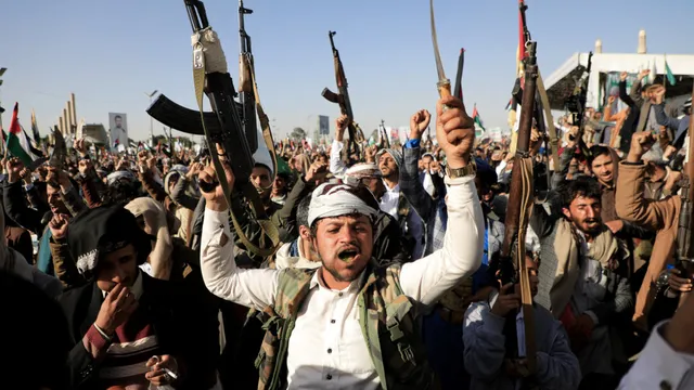Trump warns of potential Houthi blockade in the Red Sea