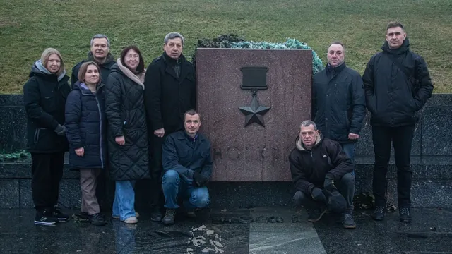 Ukrainian museum defaces Soviet war memorials to challenge Communist myths