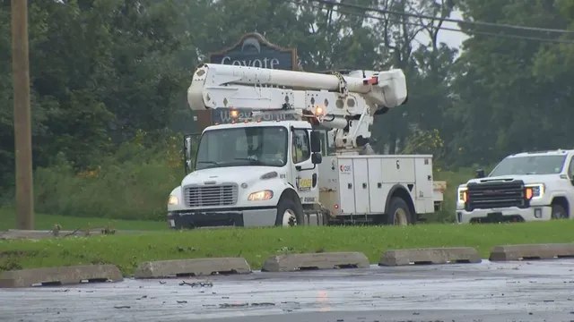 ComEd aims for 99% power restoration by Saturday night after severe storms
