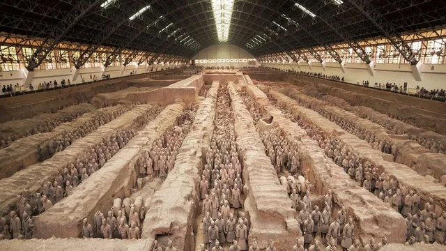 Archaeologists refrain from opening Qin Shi Huang's tomb due to deadly traps and mercury concerns