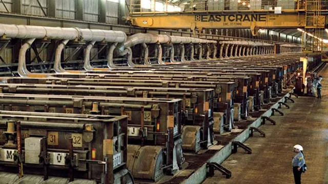 Alcoa's CFO warns alumina segment faces severe losses amid energy crisis