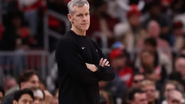 Billy Donovan steps away from Chicago Bulls coaching role