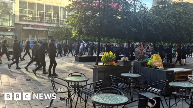Tensions rise as anti-racism rally faces far-right disruption in Glasgow
