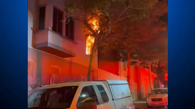 Firefighters rescue 18 from burning apartment in San Francisco