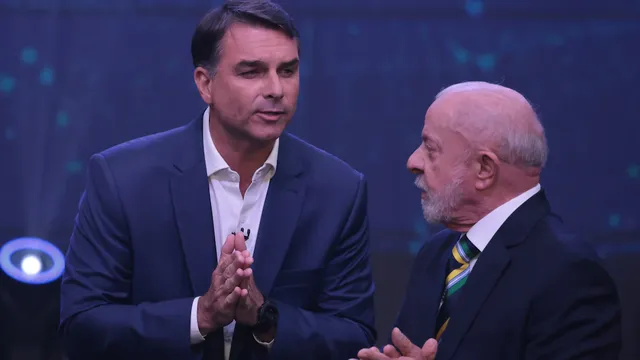 Brazil's Presidential Runoff Tightens as Bolsonaro and Lula Enter Final Week