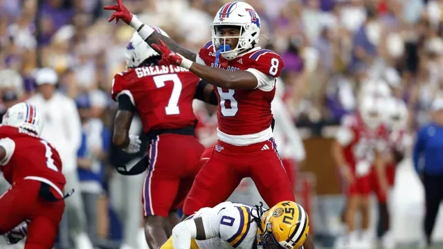 Miami (Ohio) completes historic unbeaten regular season