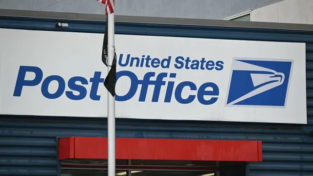 USPS struggles with financial crisis and proposes price hike