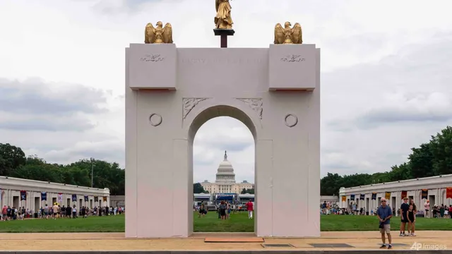 Donald Trump proposes military complex at planned triumphal arch near Arlington National Cemetery