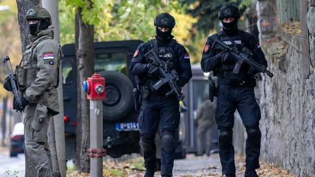 Minor attacker shot dead after assaulting guard outside Israeli Embassy in Belgrade