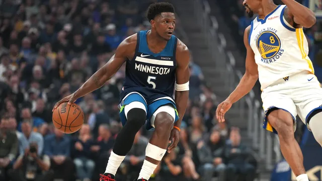 Anthony Edwards shines with 42 points in crucial Timberwolves victory