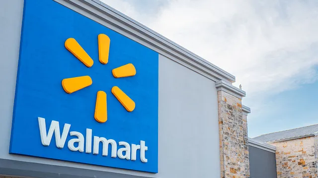 Walmart faces backlash over deceptive potato bag weights