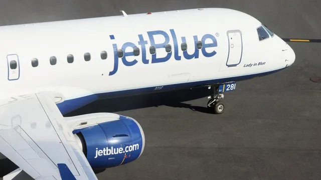 Passenger Sues JetBlue for Negligence