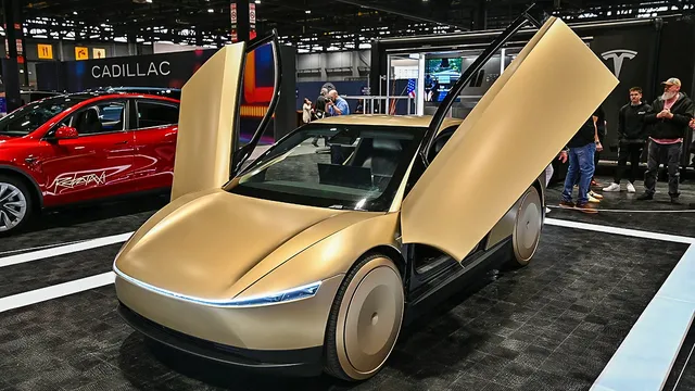 Tesla prepares to launch its steering wheel-free autonomous taxi