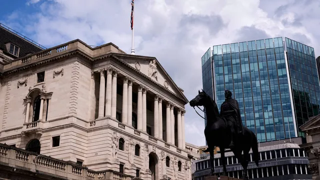 UK inflation drops to lowest level in 15 months