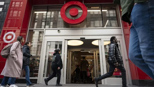 Al Sharpton meets with Target CEO amid DEI initiative controversy