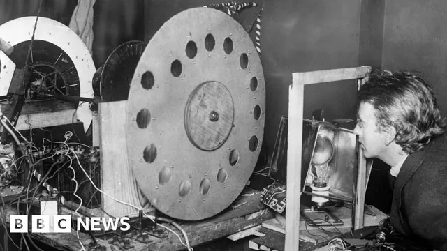Bournemouth University recreates John Logie Baird's revolutionary TV set