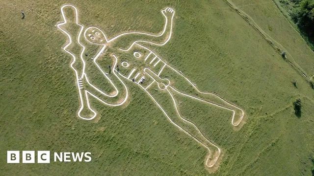 National Trust revitalizes iconic chalk figure in Dorset