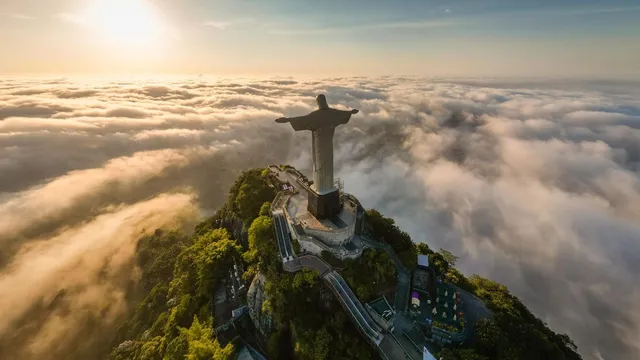 Brazil faces economic struggles as average net wealth remains low